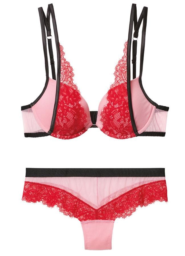 Conjunto tricolor de lencería de Intimissimi para San Valentín