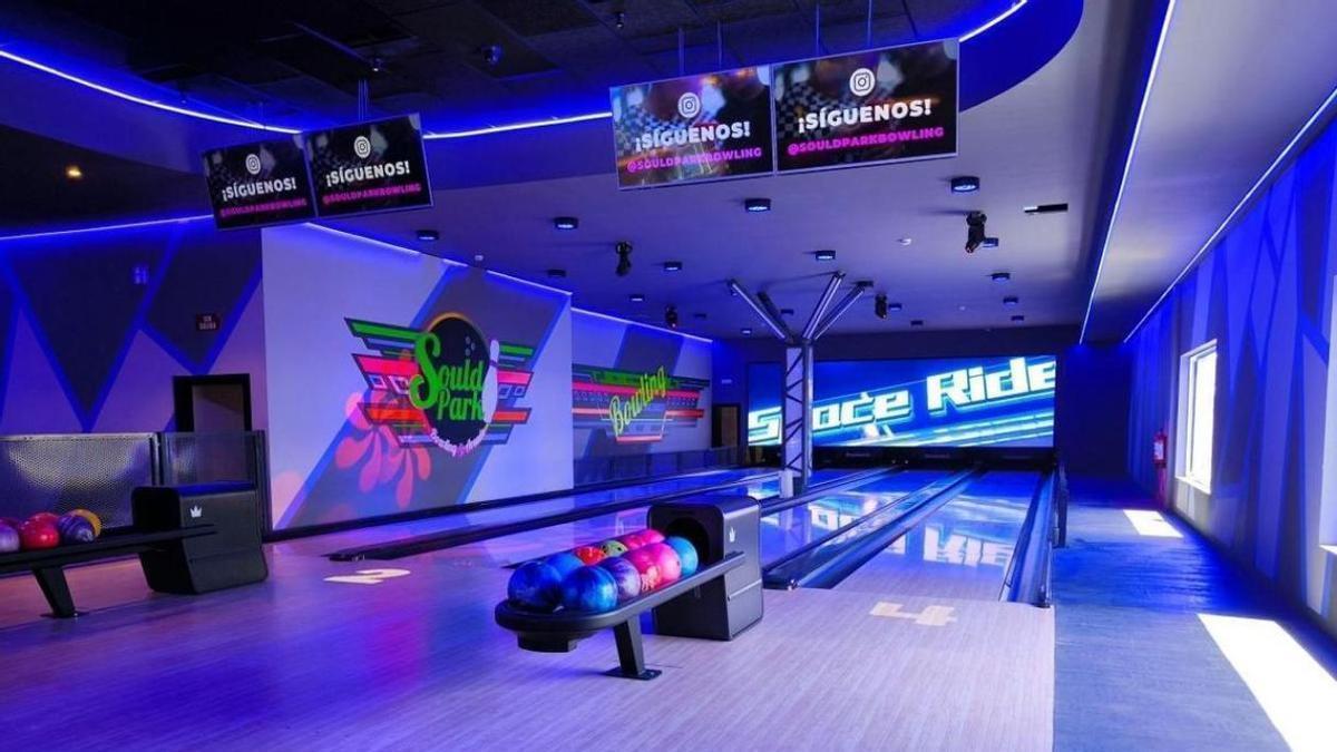 La bolera Sould Park que ha abierto en el centro comerical Miramar de Fuengirola, en Málaga.