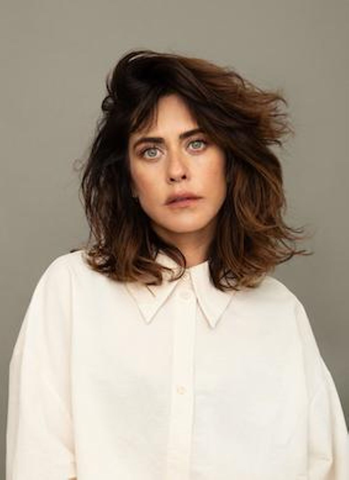María León.