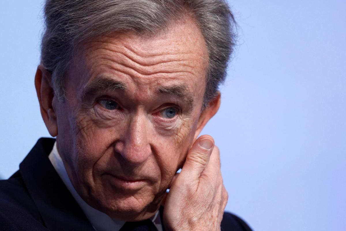La semana negra que han vivido las bolsas ha tenido un efecto directo en el patrimonio de los principales coleccionistas del mundo como Jeff Bezos, Bernard Arnault o Alice Walton, la heredera de Walmart.