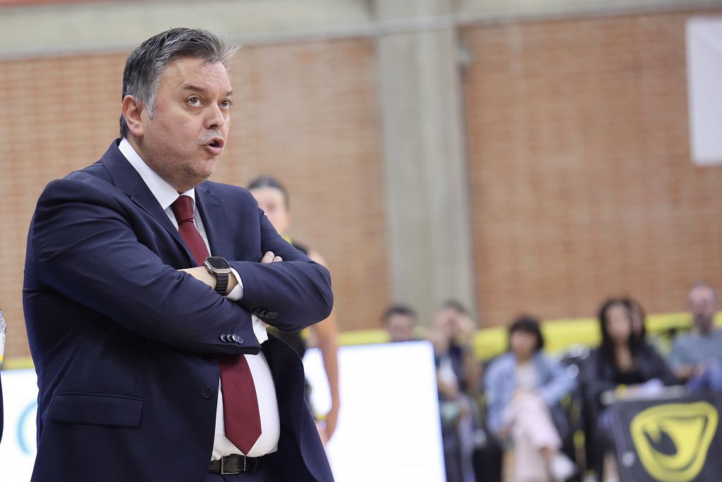 El Hozono Global Jairis contra el Lointek Gernika Bizkaia, en imágenes