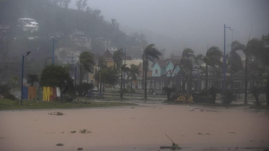 Fiona deja dos muertos y miles de desplazados a su paso por la República Dominicana