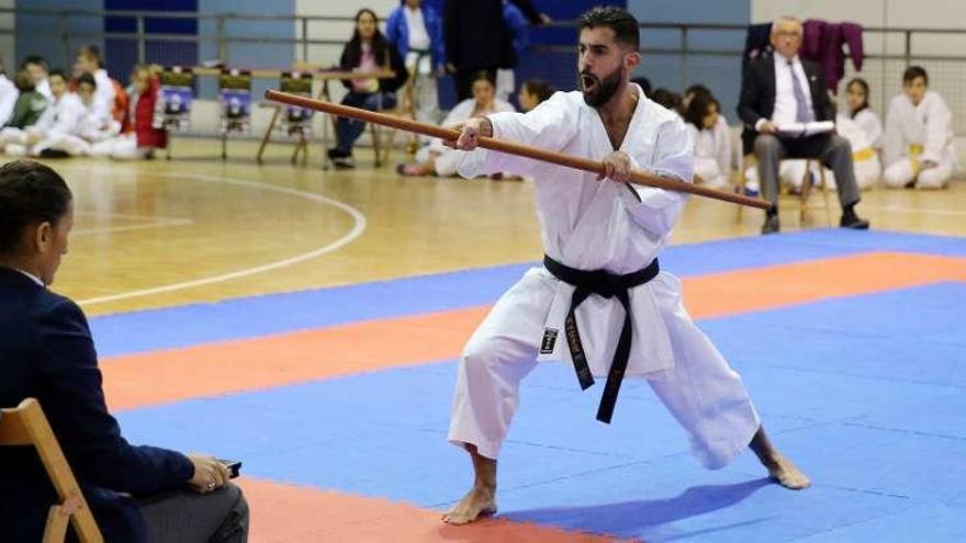 Momento del Trofeo Cidade de Vigo en el Pabellón Pablo Beiro. // Marta G. Brea