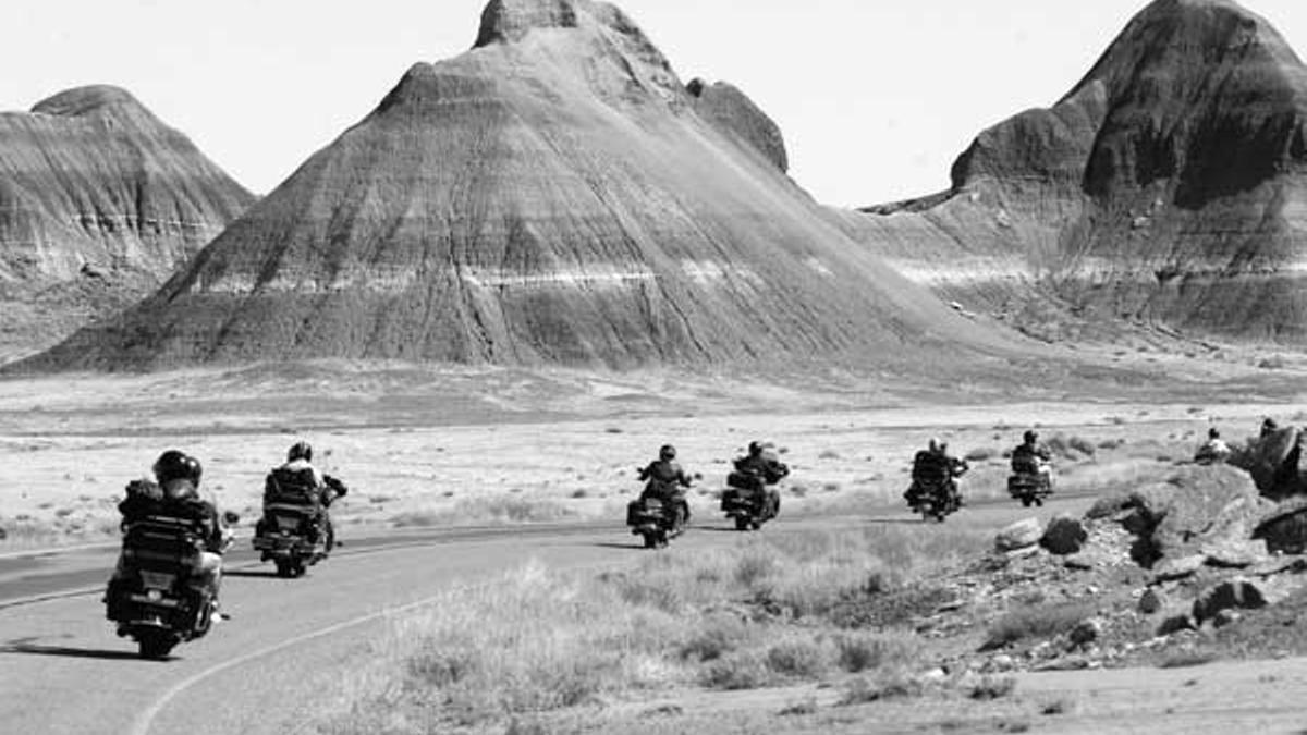 El Gran Cañón y la Ruta 66 sobre una Harley Davidson