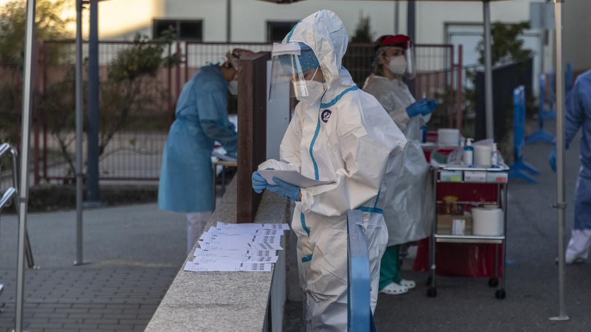 Realización de pruebas de coronavirus en el Centro de Salud de Puebla