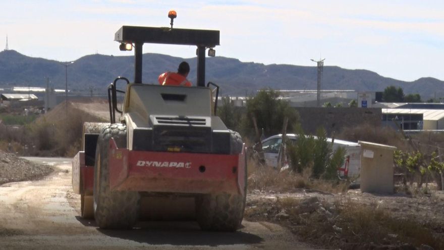 Monforte del Cid asfaltará 3.647 metros cuadrados de caminos rurales