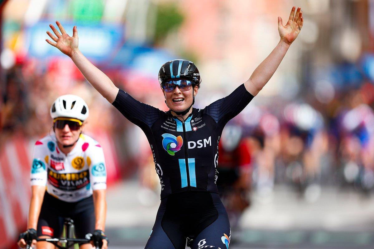 Charlotte Kool gana la segunda etapa de la Vuelta. Charlotte Kool gana la segunda etapa de la Vuelta.