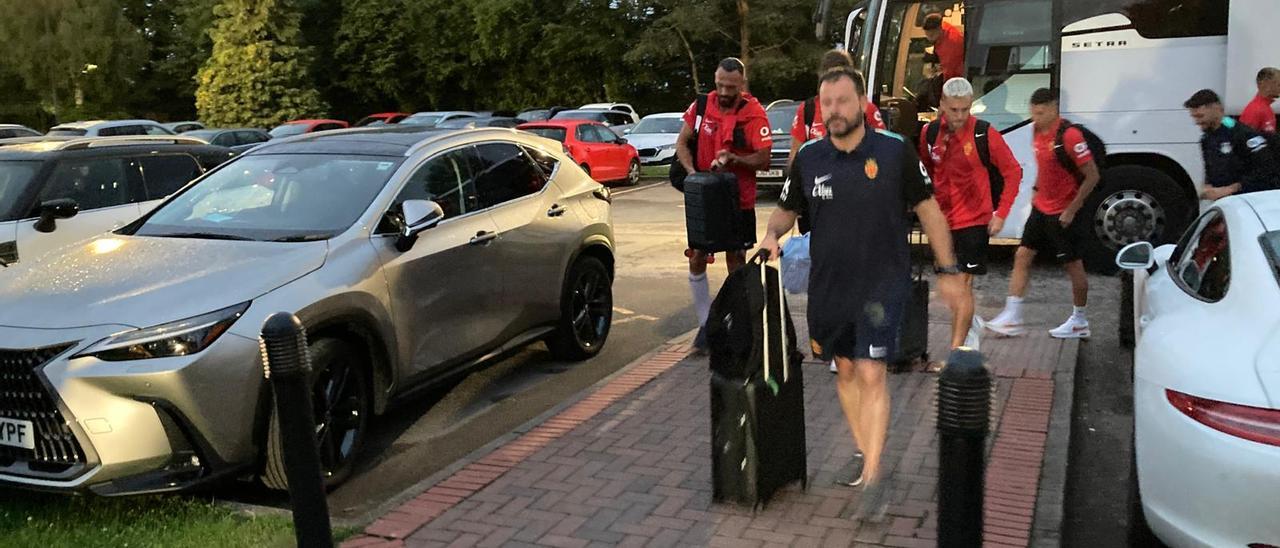 La llegada del Mallorca a Inglaterra para la pretemporada