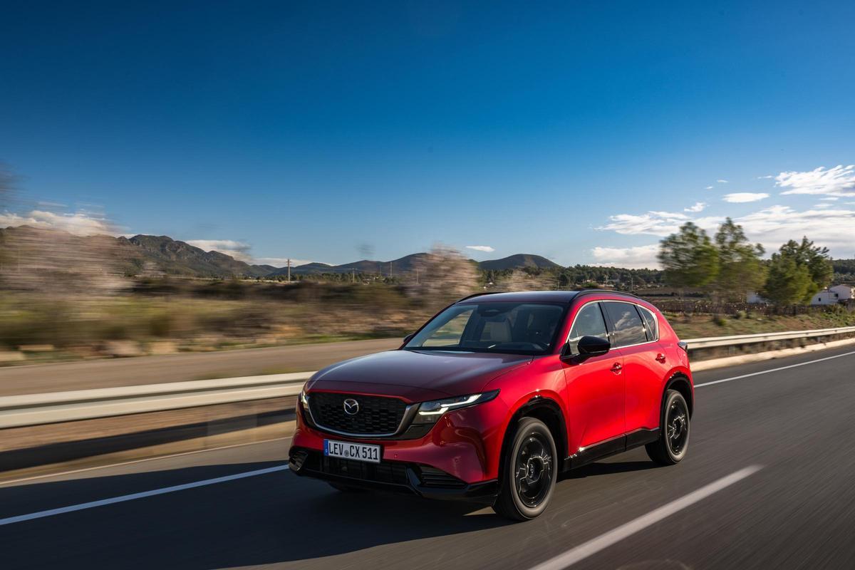El nuevo CX-5 ofrece una conducción más divertida y dinámica que su antecesor
