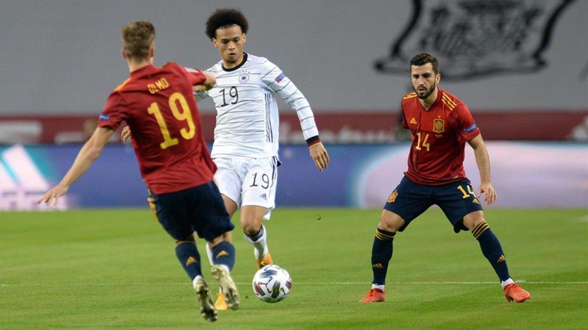 El partido contra Alemania fue la octava internacionalidad de Olmo con la absoluta, con la que ha marcado un gol