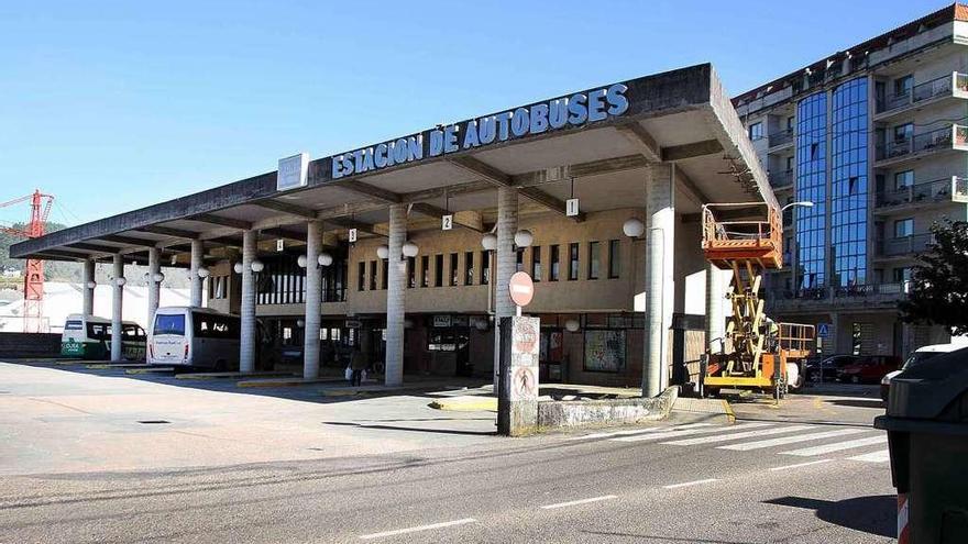 La estación de autobuses de Ponteareas en obras. // A. Hernández