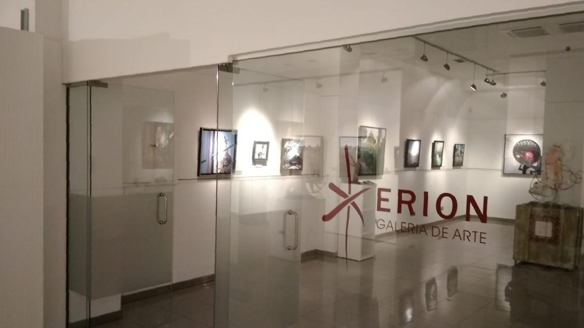 La clásica galería del arte coruñés no ha dejado de trabajar ni un solo día a lo largo de más de 15 años para ofrecer a los coruñeses las propuestas de los artistas de más renombre y proyección.