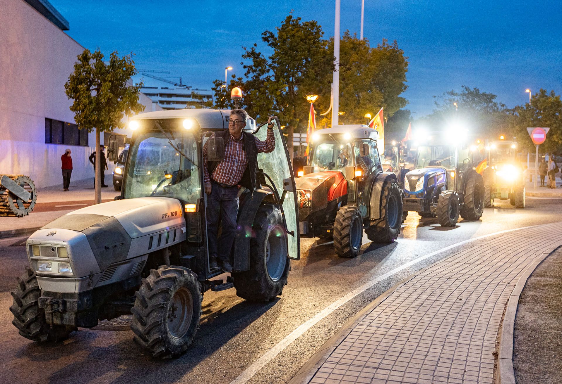 Tractorada en Crevillent y Elche