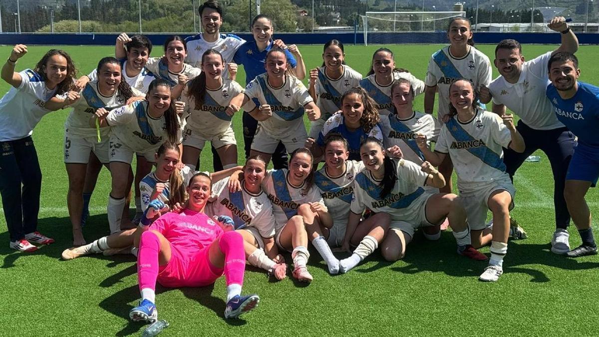 Dépor Abanca B festeja la salvación.