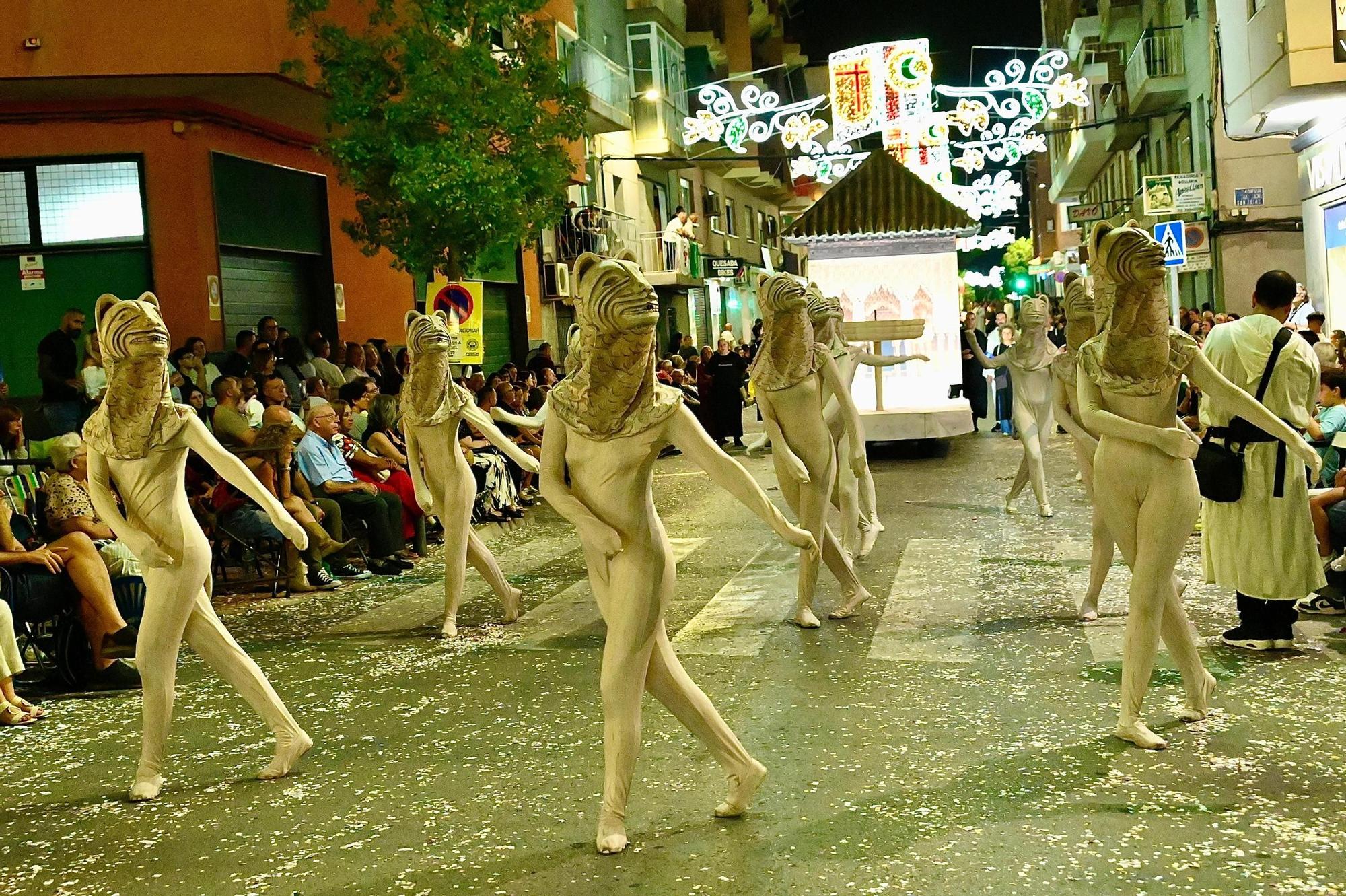 El esplendor de la Entrada Mora conquista Crevillent