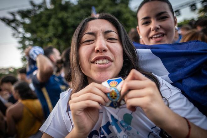 El tinerfeñismo celebra el regreso a Segunda del CD Tenerife ante el Cabildo