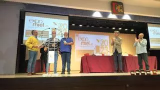 Claudio García, Juan Galindo y José López, premios Expomiel 2023