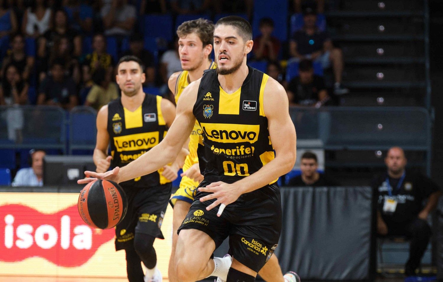 Derbi canario de baloncesto: Lenovo Tenerife 83 - 83 Dreamland Gran Canaria