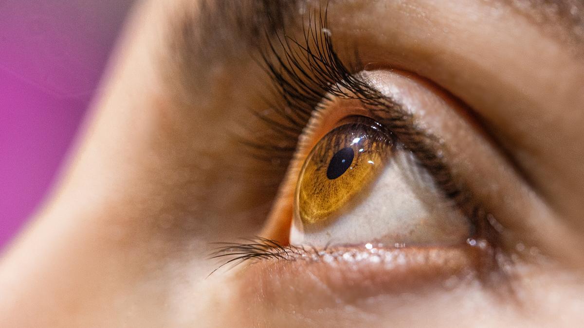 Siete aspectos claves para proteger la salud de tus ojos en verano