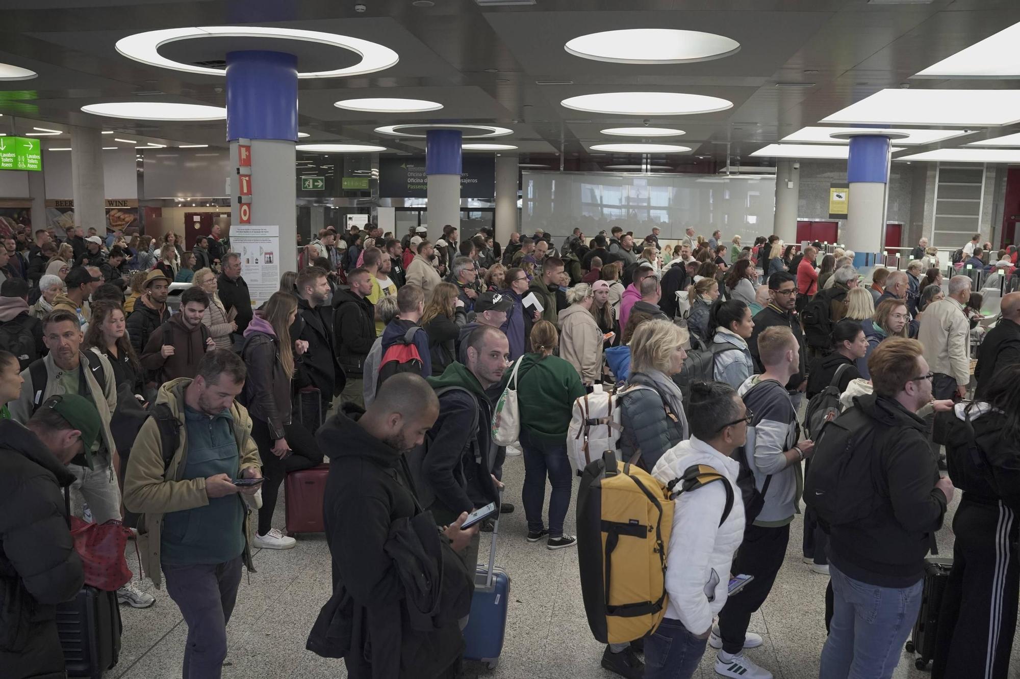 Nuevas retenciones en el control de seguridad del aeropuerto de Palma