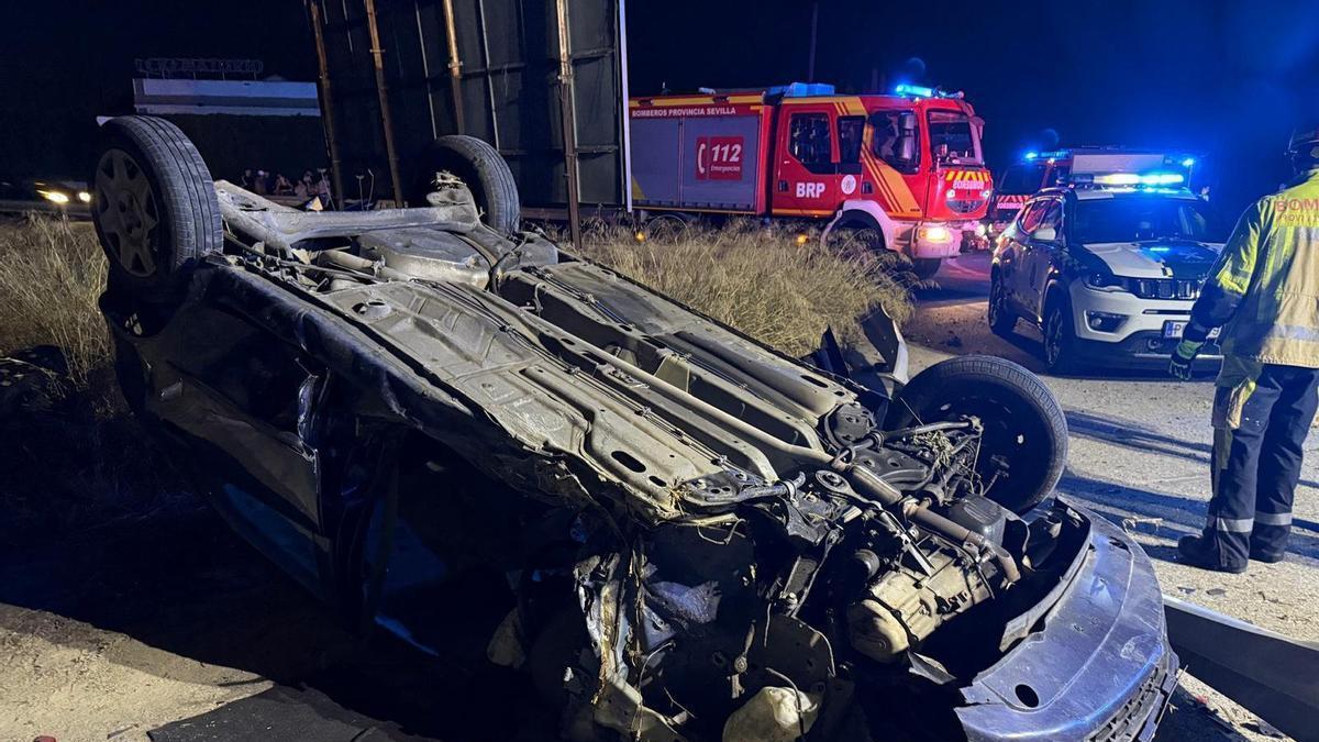 Accidente ocurrido en Coria tras el vuelco de un vehículo