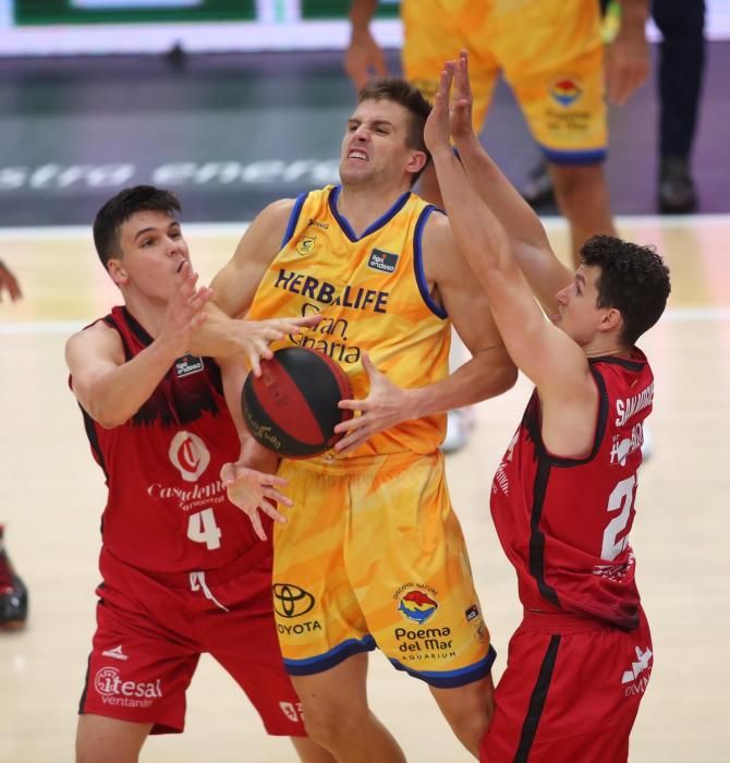 Partido entre el Zaragoza y el Grancsa (85-76)