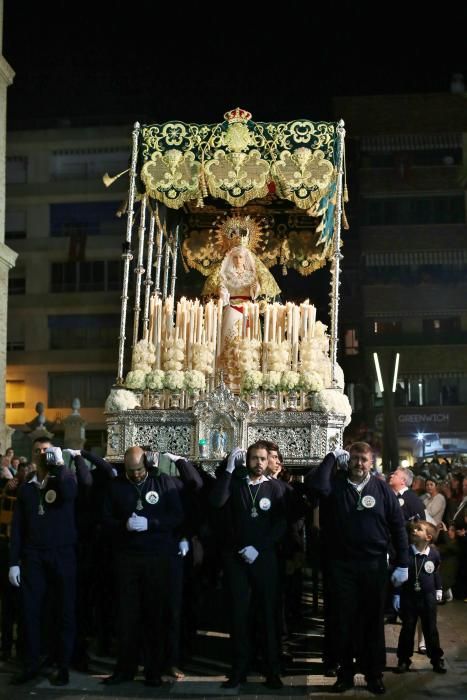 Procesión del Santo Entierro de Cristo en Torrevieja, Viernes Santo, con la participación de 18 imágenes y 154 cofradías