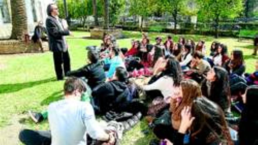 Clase de Derecho al aire libre contra los recortes