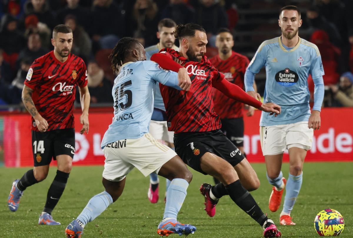 Eine Spielszene bei dem Sieg von Real Mallorca über Celta de Vigo.