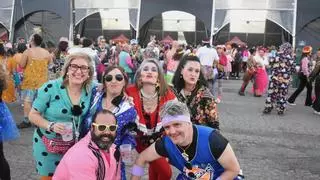 "Aquí perdemos el sentido del ridículo": la música y el buen rollo culminan una nueva edición de Horteralia en Cáceres