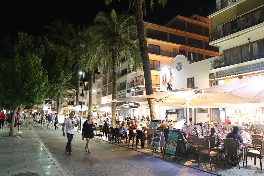 Una noche con la Policía en el West End en Sant Antoni (Ibiza)