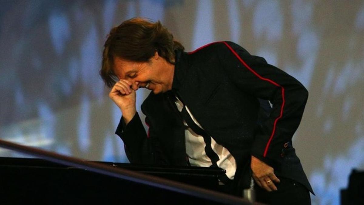 McCartney, sobre David Bowie: &quot;Su estrella brillará en el cielo por siempre&quot;