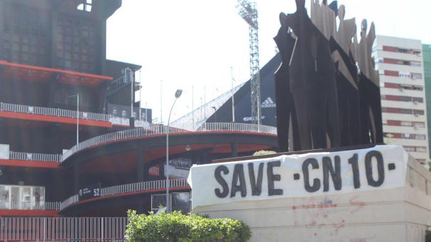 La Curva Nord quiere volver a hablar con el Valencia CF