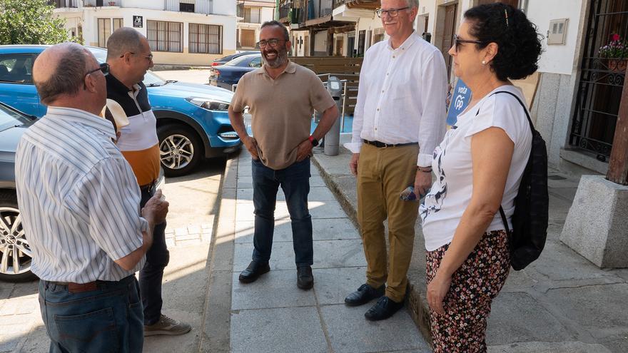 Miguel Ángel Morales visita Aldeanueva del Camino