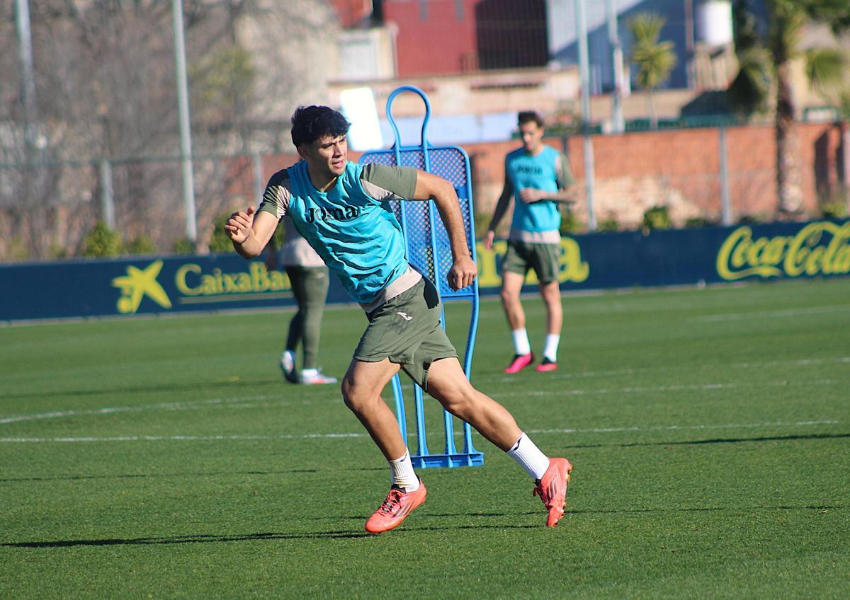 Ayman Arguigue podría ser titular en el partido contra el Atlético Madrileño.