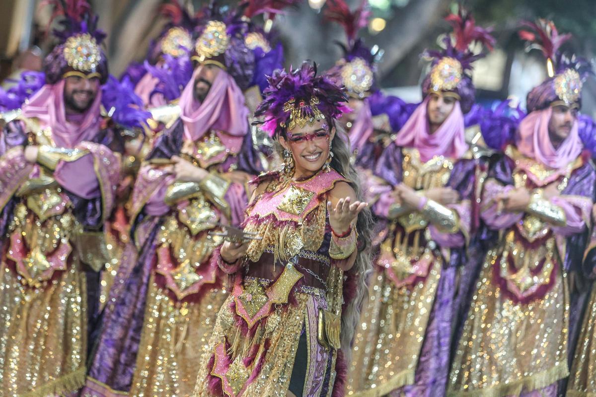 Aquí tienes las mejores imágenes de la Feria y Fiestas de Moros y Cristianos de Almoradí