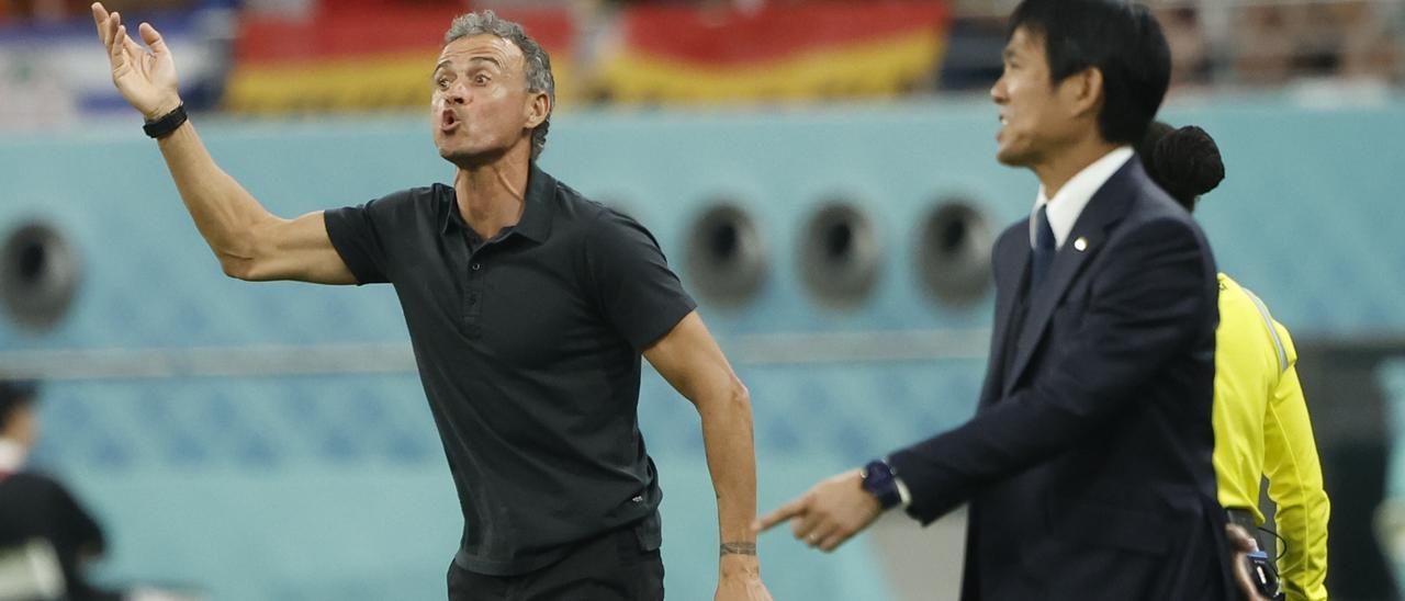 Luis Enrique, durante el Japón-España del Mundial de Qatar 2022