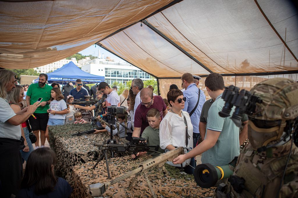 Exhibición de armas de la Armada en Cartagena