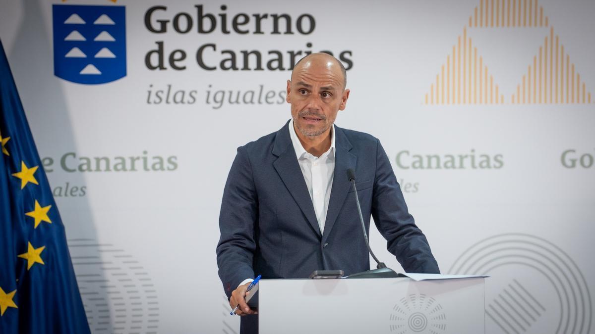 El Portavoz del Gobierno autonómico Alfonso Cabello durante la rueda de prensa del Consejo de 27 de julio