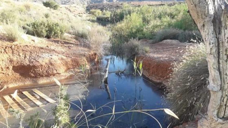 Lixiviados La lluvia aflora más líquido de la descomposición de basura