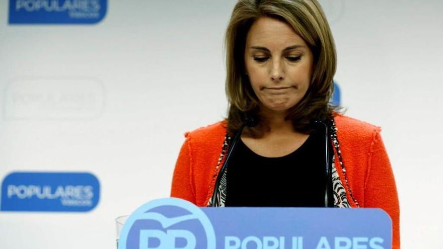 Arantza Quiroga, durante su comparecencia de ayer para anunciar su retirada de la política.