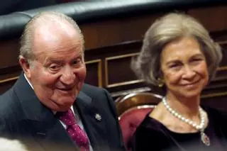 Los reyes Juan Carlos y Sofía y las infantas asistirán a la boda del alcalde de Madrid
