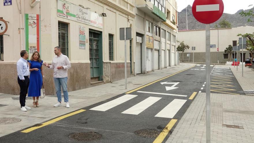 Santa Cruz asfaltará seis calles de El Toscal a partir del domingo