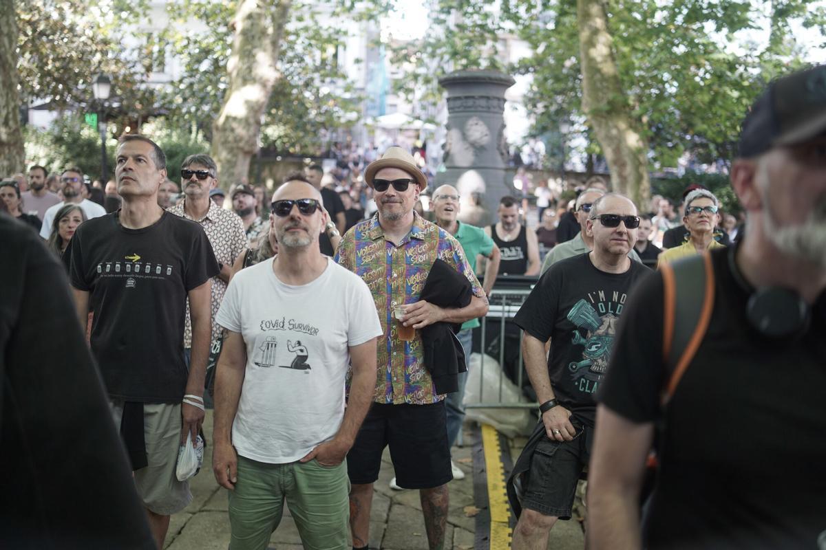 La banda londinense de rock'n'roll fue una de los protagonistas de la segunda jornada del Festival Noroeste Estrella Galicia en la plaza de Azcárraga. La banda londinense de rock'n'roll fue una de los protagonistas de la segunda jornada del Festival Noroeste Estrella Galicia en la plaza de Azcárraga.
