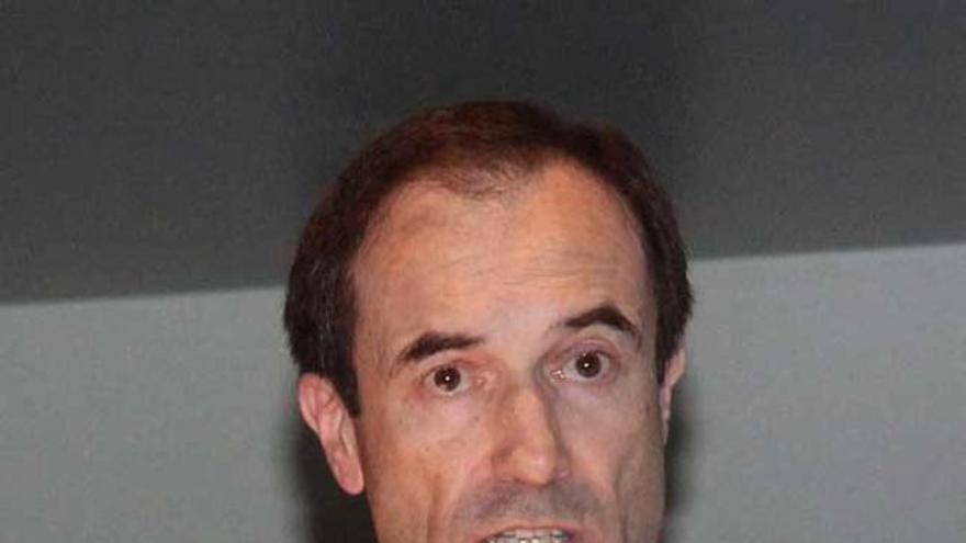 Manuel Menéndez.