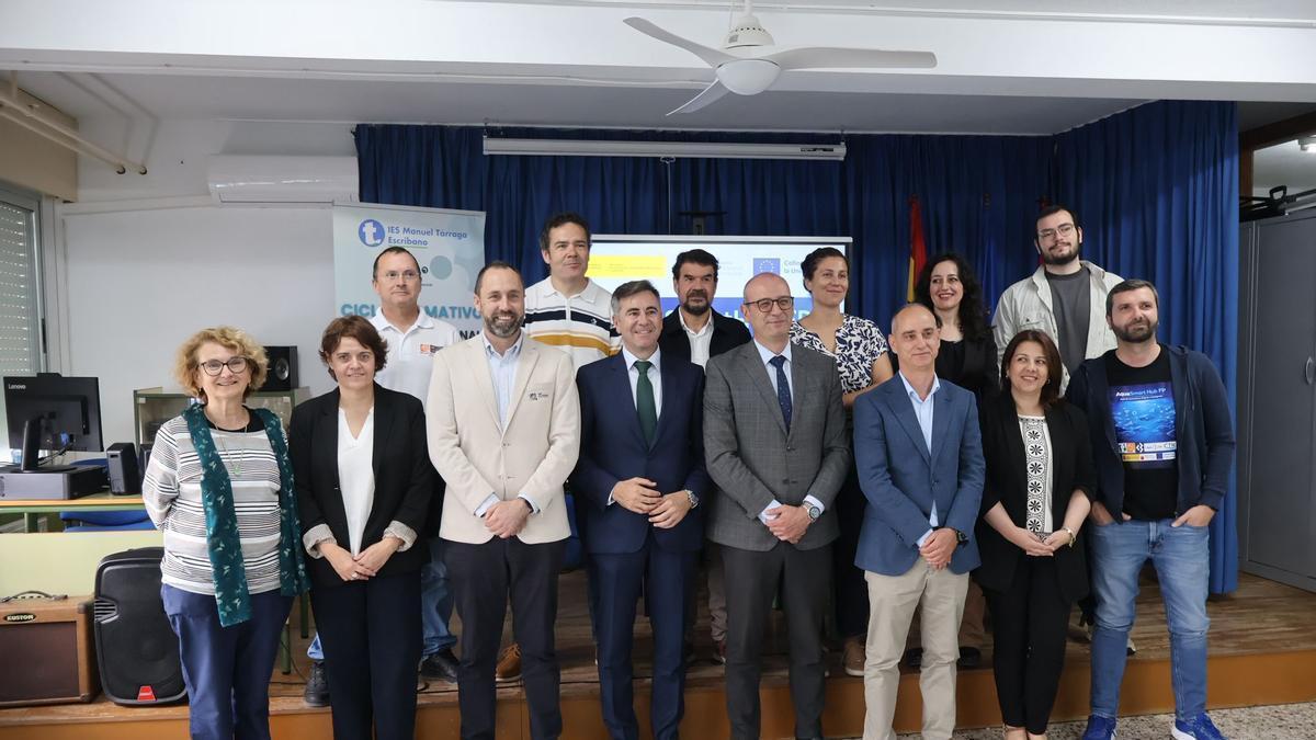 Visita del consejero Víctor Marín al IES Manuel Tárraga Escribano de San Pedro del Pinatar.