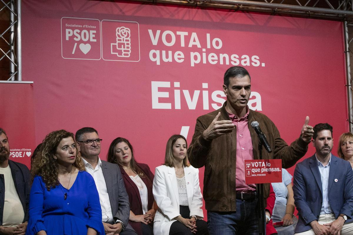Todas las imágenes de Pedro Sánchez en Ibiza