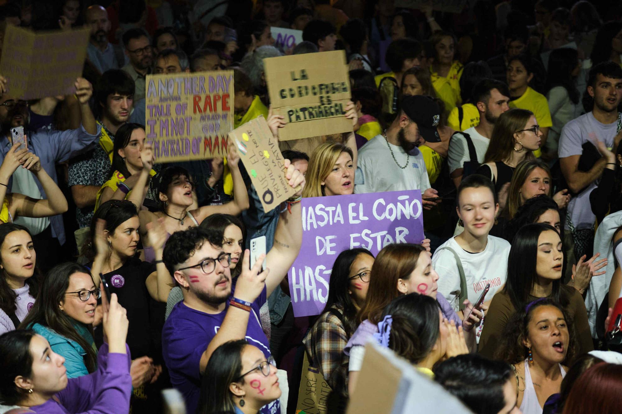 Manifestación por el 8M en Santa Cruz de Tenerife.