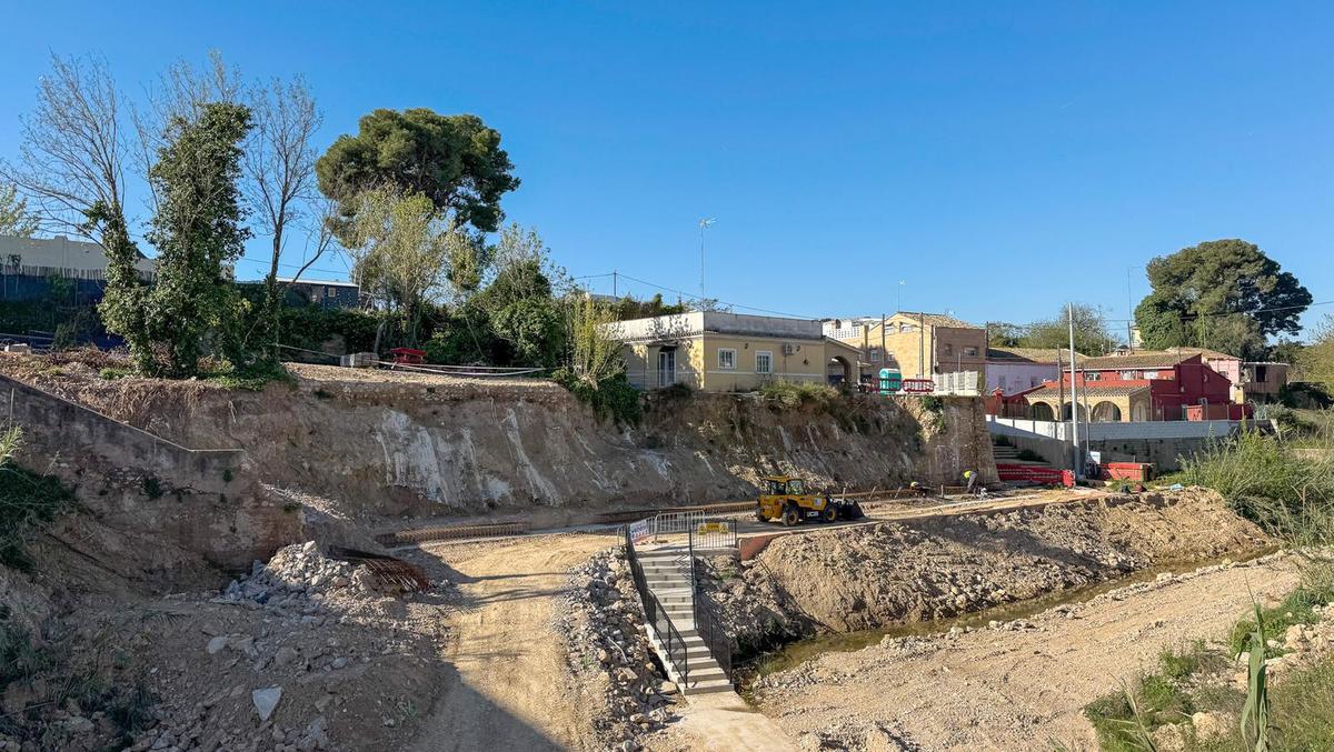 Obras en el barranco de Picassent en le barrio de l'Omet.