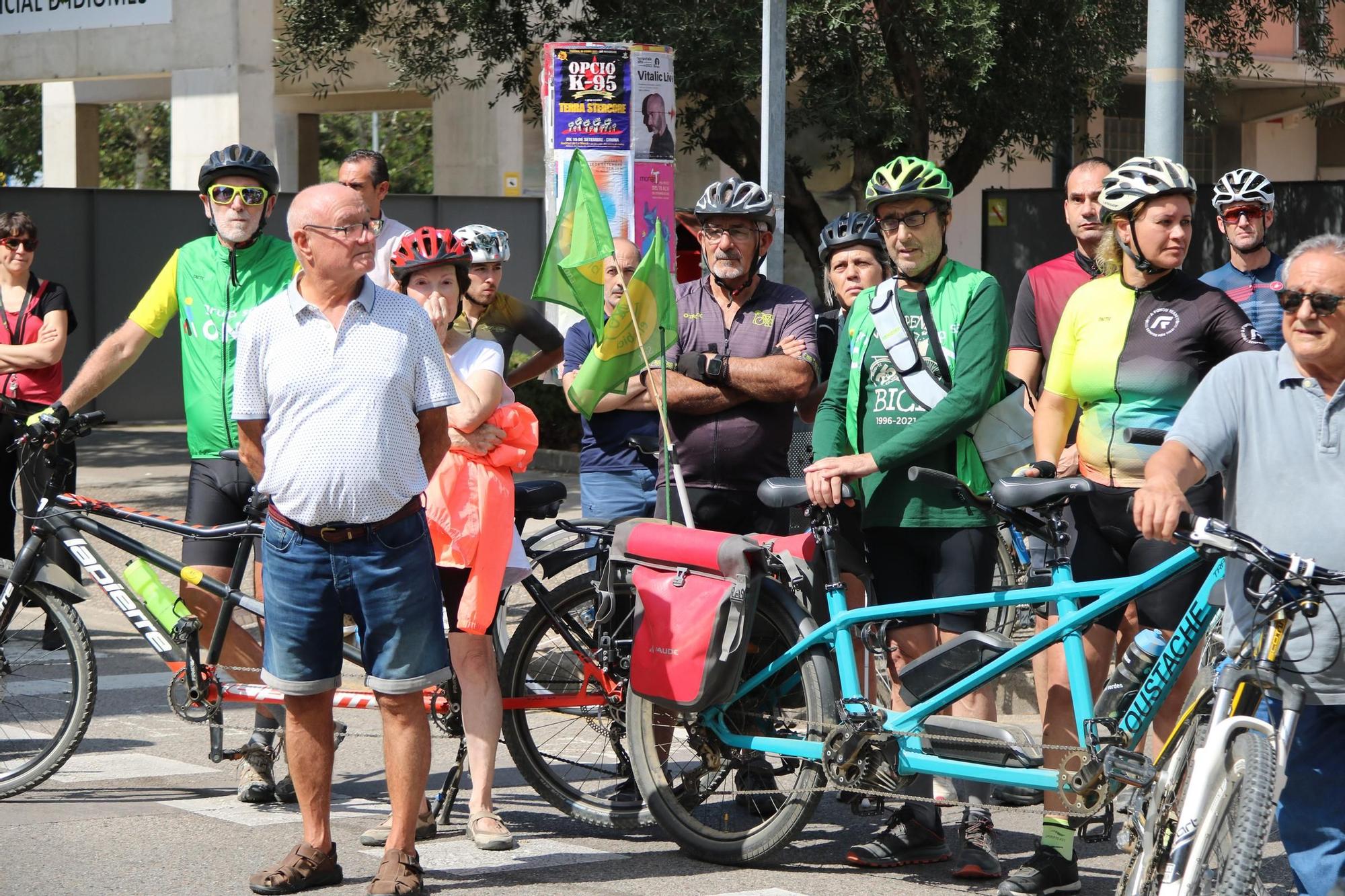 Concentració en record de la ciclita morta a Girona